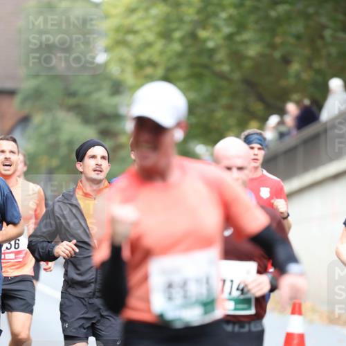 05.10.2025 - 20. swb-Marathon Bremen Michael Strokosch http://msf.ph/oto/9214626 05.10.2025 12:37:41 Laufen 36, 111714 meine-sportfotos.de