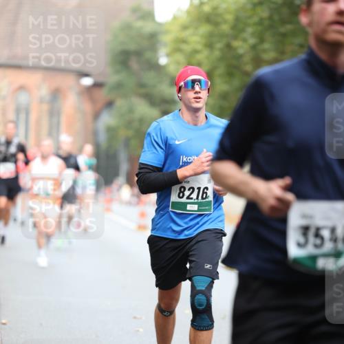 05.10.2025 - 20. swb-Marathon Bremen Michael Strokosch http://msf.ph/oto/9214645 05.10.2025 12:37:51 Laufen 8216, 354 meine-sportfotos.de