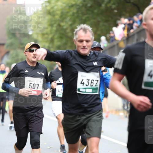 05.10.2025 - 20. swb-Marathon Bremen Michael Strokosch http://msf.ph/oto/9214724 05.10.2025 12:38:34 Laufen 507, 4367 meine-sportfotos.de