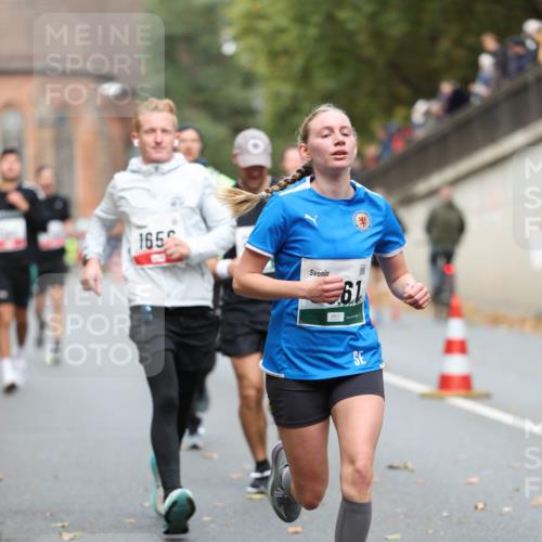 05.10.2025 - 20. swb-Marathon Bremen Michael Strokosch http://msf.ph/oto/9214730 05.10.2025 12:38:37 Laufen 165, 61 meine-sportfotos.de