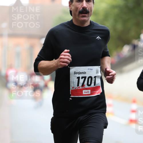 05.10.2025 - 20. swb-Marathon Bremen Michael Strokosch http://msf.ph/oto/9214740 05.10.2025 12:38:43 Laufen 01763, 1701 meine-sportfotos.de
