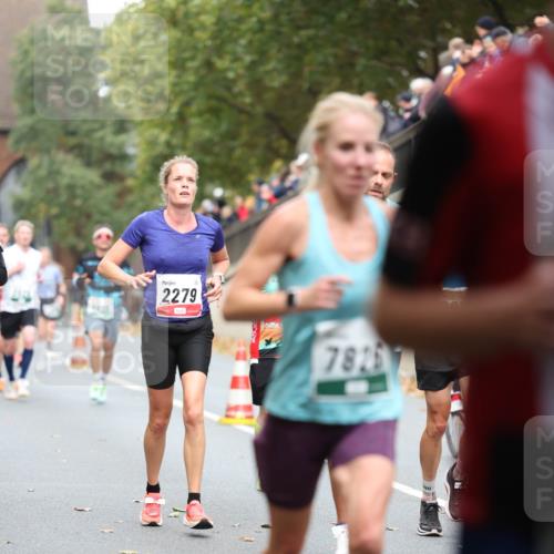 05.10.2025 - 20. swb-Marathon Bremen Michael Strokosch http://msf.ph/oto/9214755 05.10.2025 12:38:54 Laufen 2279, 7825 meine-sportfotos.de
