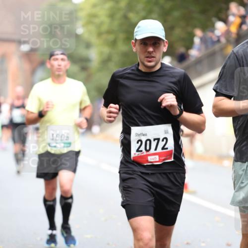 05.10.2025 - 20. swb-Marathon Bremen Michael Strokosch http://msf.ph/oto/9214793 05.10.2025 12:39:15 Laufen 3808, 2072 meine-sportfotos.de