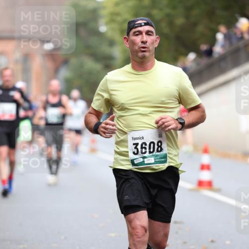 05.10.2025 - 20. swb-Marathon Bremen Michael Strokosch http://msf.ph/oto/9214796 05.10.2025 12:39:16 Laufen 3608, 05522 meine-sportfotos.de
