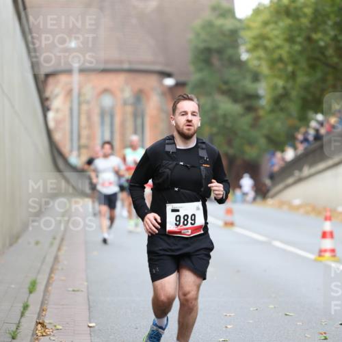 05.10.2025 - 20. swb-Marathon Bremen Michael Strokosch http://msf.ph/oto/9214862 05.10.2025 12:39:53 Laufen 989 meine-sportfotos.de