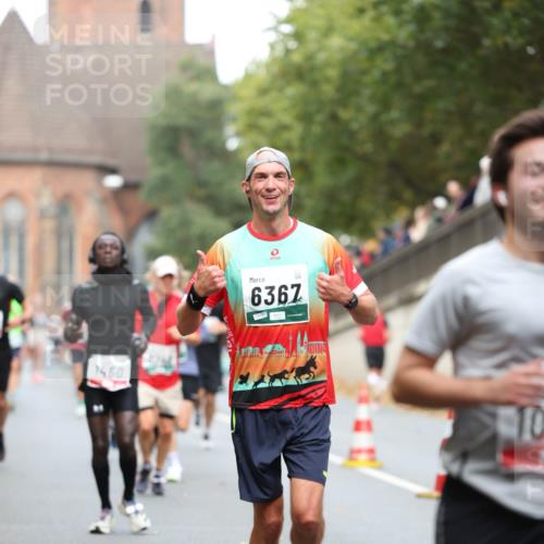 05.10.2025 - 20. swb-Marathon Bremen Michael Strokosch http://msf.ph/oto/9214873 05.10.2025 12:40:01 Laufen 1450, 6367, 10 meine-sportfotos.de