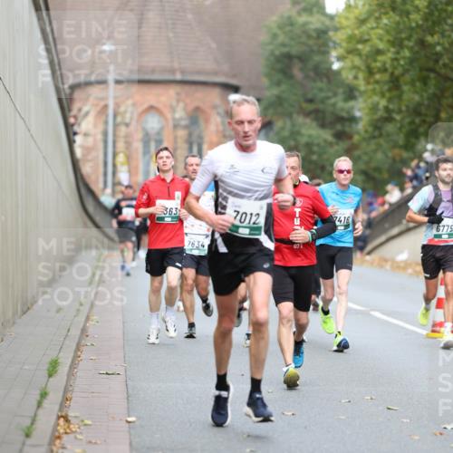 05.10.2025 - 20. swb-Marathon Bremen Michael Strokosch http://msf.ph/oto/9214931 05.10.2025 12:40:31 Laufen 363, 7634, 7012, 07, 7416, 6775 meine-sportfotos.de