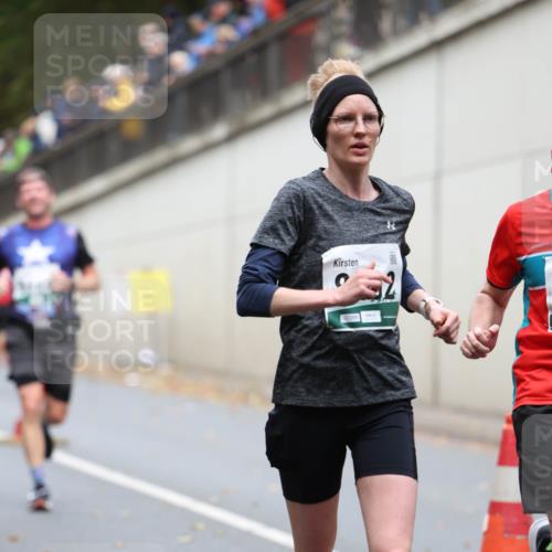 05.10.2025 - 20. swb-Marathon Bremen Michael Strokosch http://msf.ph/oto/9215008 05.10.2025 12:41:13 Laufen  meine-sportfotos.de
