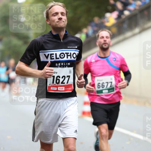05.10.2025 - 20. swb-Marathon Bremen Michael Strokosch http://msf.ph/oto/9215013 05.10.2025 12:41:15 Laufen 2016, 1627, 00074, 6677 meine-sportfotos.de