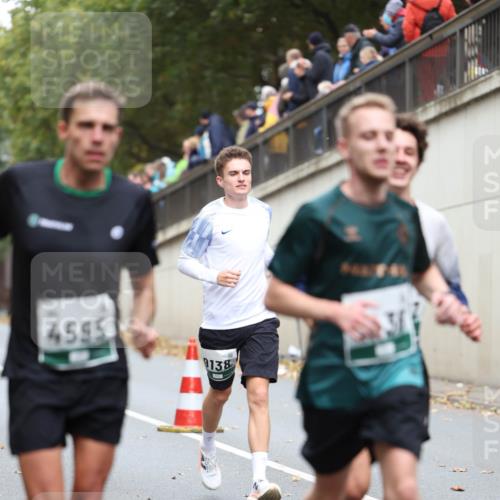 05.10.2025 - 20. swb-Marathon Bremen Michael Strokosch http://msf.ph/oto/9215144 05.10.2025 12:42:31 Laufen 4595, 138 meine-sportfotos.de