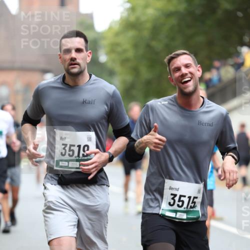05.10.2025 - 20. swb-Marathon Bremen Michael Strokosch http://msf.ph/oto/9215199 05.10.2025 12:43:01 Laufen 35, 19, 04448, 3515 meine-sportfotos.de