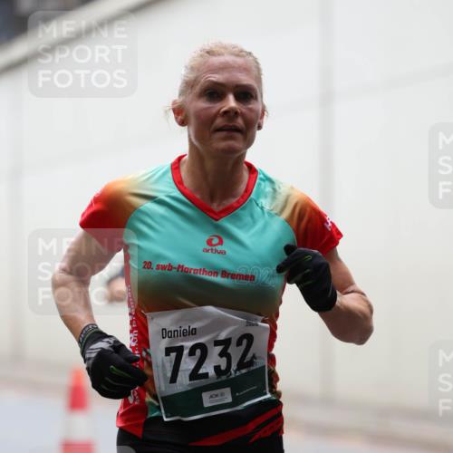 05.10.2025 - 20. swb-Marathon Bremen Michael Strokosch http://msf.ph/oto/9215216 05.10.2025 12:43:13 Laufen 20, 25, 7232 meine-sportfotos.de