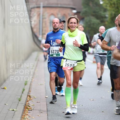 05.10.2025 - 20. swb-Marathon Bremen Michael Strokosch http://msf.ph/oto/9215245 05.10.2025 12:43:30 Laufen 5370, 1595 meine-sportfotos.de