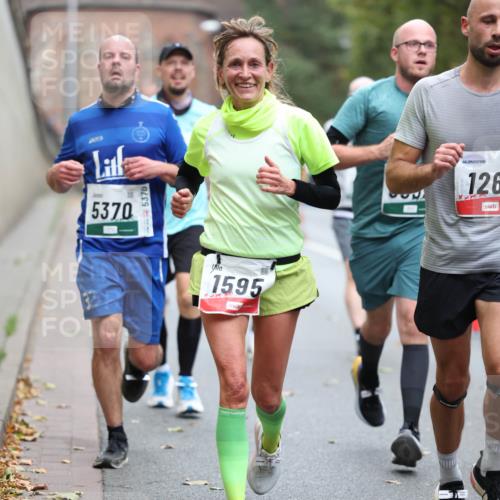05.10.2025 - 20. swb-Marathon Bremen Michael Strokosch http://msf.ph/oto/9215247 05.10.2025 12:43:31 Laufen 5370, 5370, 1595, 126 meine-sportfotos.de