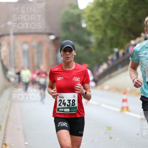 05.10.2025 - 20. swb-Marathon Bremen Michael Strokosch http://msf.ph/oto/9215263 05.10.2025 12:43:46 Laufen 2438 meine-sportfotos.de