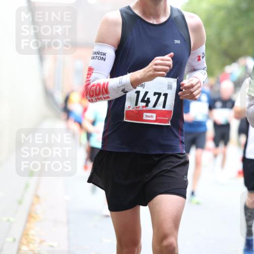 05.10.2025 - 20. swb-Marathon Bremen Michael Strokosch http://msf.ph/oto/9215290 05.10.2025 12:44:07 Laufen 42, 195, 1471, 2 meine-sportfotos.de