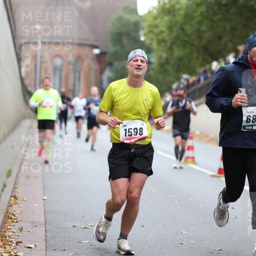 05.10.2025 - 20. swb-Marathon Bremen Michael Strokosch http://msf.ph/oto/9215316 05.10.2025 12:44:29 Laufen 1598, 6820 meine-sportfotos.de