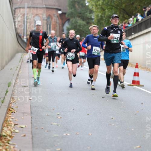 05.10.2025 - 20. swb-Marathon Bremen Michael Strokosch http://msf.ph/oto/9215367 05.10.2025 12:44:55 Laufen 1854, 4005, 5255, 7783, 48, 36 meine-sportfotos.de