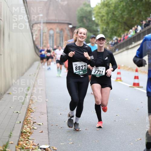 05.10.2025 - 20. swb-Marathon Bremen Michael Strokosch http://msf.ph/oto/9215407 05.10.2025 12:45:13 Laufen 8827, 7731, 1716 meine-sportfotos.de