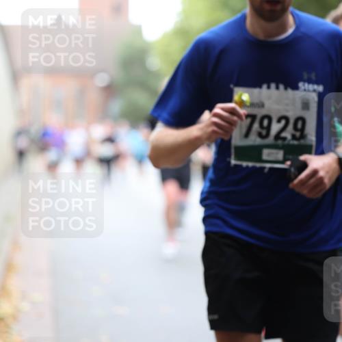 05.10.2025 - 20. swb-Marathon Bremen Michael Strokosch http://msf.ph/oto/9215433 05.10.2025 12:45:27 Laufen 7929, 859 meine-sportfotos.de