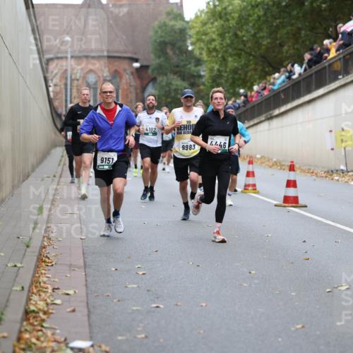 05.10.2025 - 20. swb-Marathon Bremen Michael Strokosch http://msf.ph/oto/9215441 05.10.2025 12:45:31 Laufen 9151, 4102, 59, 9983, 446, 9 meine-sportfotos.de