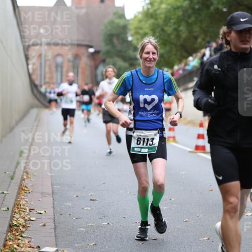 05.10.2025 - 20. swb-Marathon Bremen Michael Strokosch http://msf.ph/oto/9215496 05.10.2025 12:45:58 Laufen 6113 meine-sportfotos.de