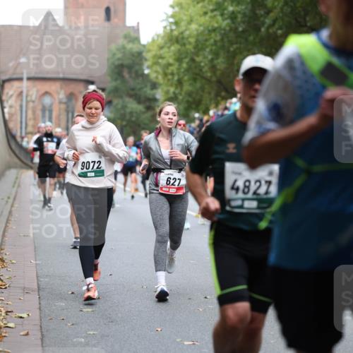 05.10.2025 - 20. swb-Marathon Bremen Michael Strokosch http://msf.ph/oto/9215561 05.10.2025 12:46:34 Laufen 9072, 627, 482 meine-sportfotos.de