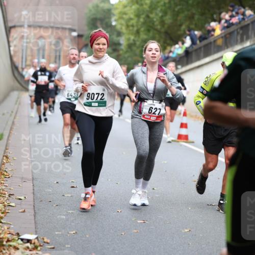 05.10.2025 - 20. swb-Marathon Bremen Michael Strokosch http://msf.ph/oto/9215562 05.10.2025 12:46:35 Laufen 6439, 9072, 627, 1821 meine-sportfotos.de