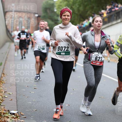 05.10.2025 - 20. swb-Marathon Bremen Michael Strokosch http://msf.ph/oto/9215564 05.10.2025 12:46:36 Laufen 6435, 9072, 621, 01169 meine-sportfotos.de
