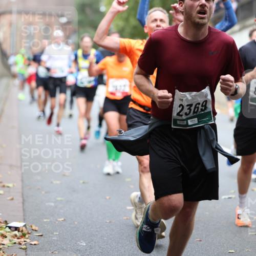 05.10.2025 - 20. swb-Marathon Bremen Michael Strokosch http://msf.ph/oto/9215595 05.10.2025 12:46:53 Laufen 2349, 2369, 08191, 8214 meine-sportfotos.de