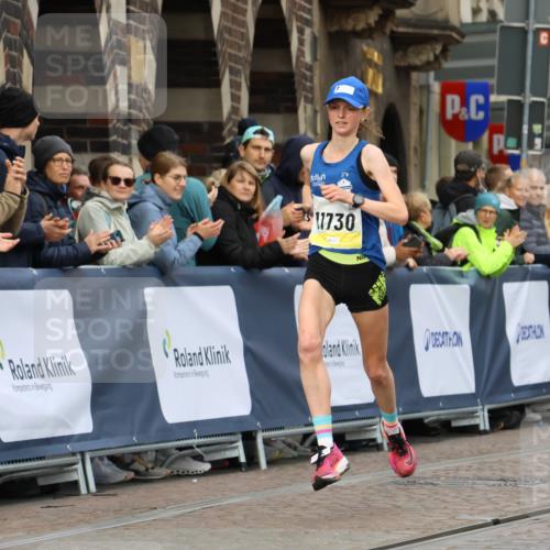 05.10.2025 - 20. swb-Marathon Bremen Strokosch-Dieckow http://msf.ph/oto/9219944 05.10.2025 10:32:39 Ziel 11730 meine-sportfotos.de