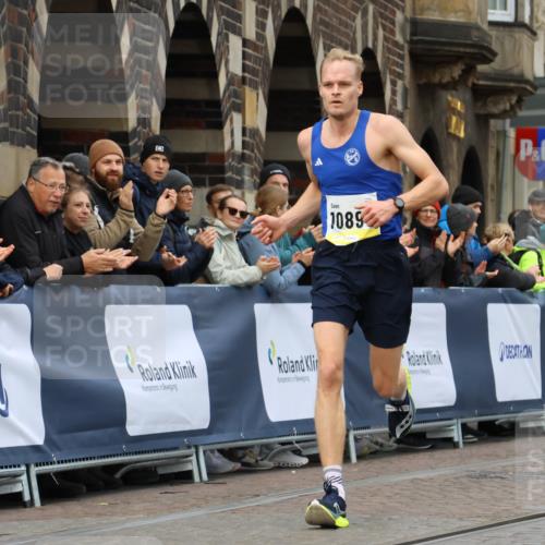 05.10.2025 - 20. swb-Marathon Bremen Strokosch-Dieckow http://msf.ph/oto/9220108 05.10.2025 10:33:01 Ziel 10894 meine-sportfotos.de