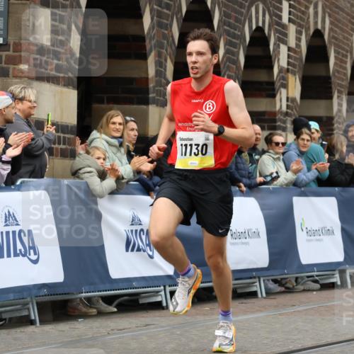 05.10.2025 - 20. swb-Marathon Bremen Strokosch-Dieckow http://msf.ph/oto/9220168 05.10.2025 10:33:45 Ziel 9320, 11130 meine-sportfotos.de