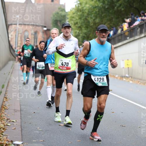 05.10.2025 - 20. swb-Marathon Bremen Michael Strokosch http://msf.ph/oto/9220332 05.10.2025 12:48:11 Laufen 6815, 192, 4, 70, 4129, 1899 meine-sportfotos.de