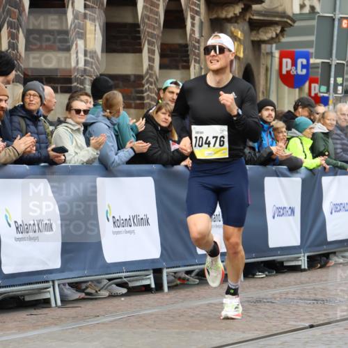 05.10.2025 - 20. swb-Marathon Bremen Strokosch-Dieckow http://msf.ph/oto/9220367 05.10.2025 10:35:09 Ziel 10476, 11443 meine-sportfotos.de