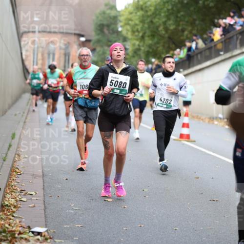 05.10.2025 - 20. swb-Marathon Bremen Michael Strokosch http://msf.ph/oto/9220368 05.10.2025 12:48:21 Laufen 106, 5080, 4202, 60 meine-sportfotos.de