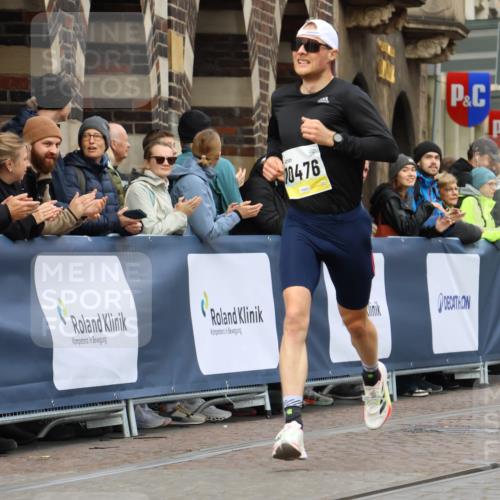 05.10.2025 - 20. swb-Marathon Bremen Strokosch-Dieckow http://msf.ph/oto/9220373 05.10.2025 10:35:09 Ziel 10476, 11443 meine-sportfotos.de