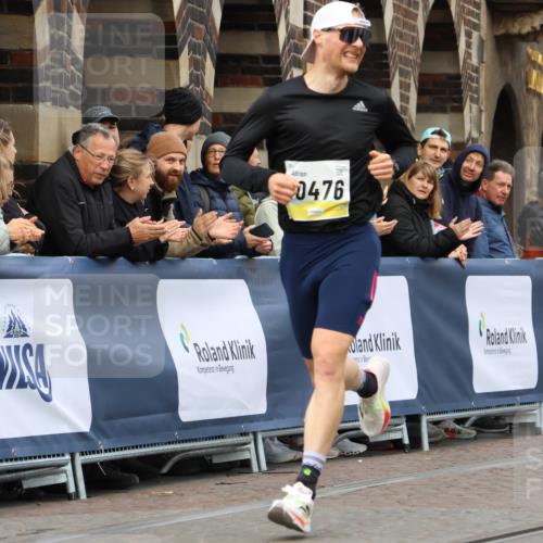 05.10.2025 - 20. swb-Marathon Bremen Strokosch-Dieckow http://msf.ph/oto/9220393 05.10.2025 10:35:10 Ziel 10476, 11443 meine-sportfotos.de