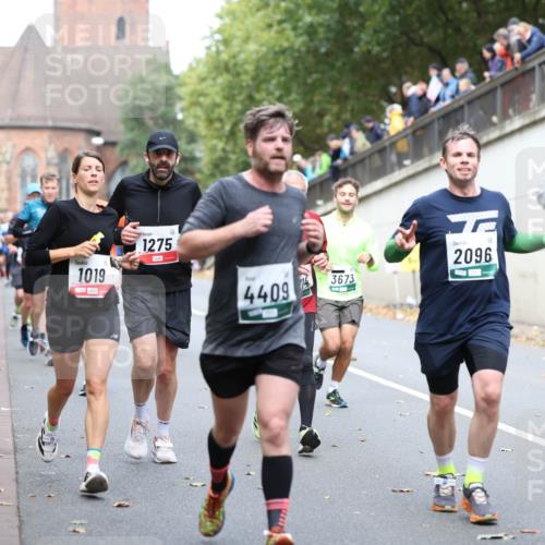 05.10.2025 - 20. swb-Marathon Bremen Michael Strokosch http://msf.ph/oto/9220531 05.10.2025 12:49:13 Laufen 1019, 1275, 4409, 14, 3673, 2096, 735 meine-sportfotos.de