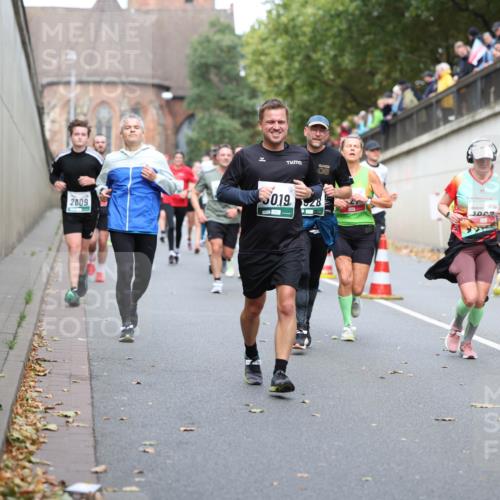 05.10.2025 - 20. swb-Marathon Bremen Michael Strokosch http://msf.ph/oto/9220559 05.10.2025 12:49:26 Laufen 08, 2009, 0, 19, 528, 0, 2007 meine-sportfotos.de