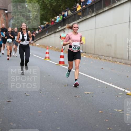 05.10.2025 - 20. swb-Marathon Bremen Michael Strokosch http://msf.ph/oto/9220599 05.10.2025 12:49:44 Laufen 6984, 3053 meine-sportfotos.de