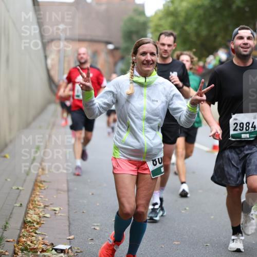 05.10.2025 - 20. swb-Marathon Bremen Michael Strokosch http://msf.ph/oto/9220693 05.10.2025 12:50:15 Laufen 2984, 189 meine-sportfotos.de