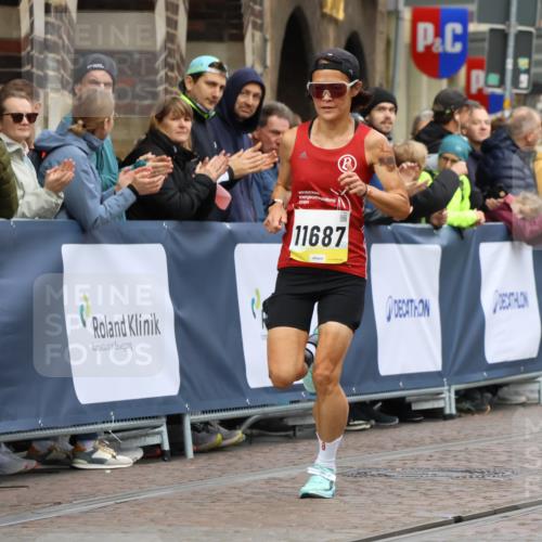 05.10.2025 - 20. swb-Marathon Bremen Strokosch-Dieckow http://msf.ph/oto/9220728 05.10.2025 10:36:30 Ziel 9527, 11687 meine-sportfotos.de
