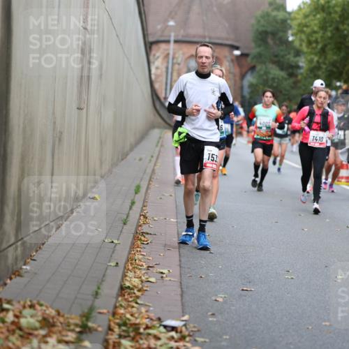 05.10.2025 - 20. swb-Marathon Bremen Michael Strokosch http://msf.ph/oto/9220869 05.10.2025 12:51:14 Laufen 153, 4001, 1410 meine-sportfotos.de