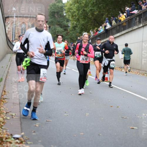 05.10.2025 - 20. swb-Marathon Bremen Michael Strokosch http://msf.ph/oto/9220873 05.10.2025 12:51:15 Laufen 400, 1410, 6198, 596 meine-sportfotos.de