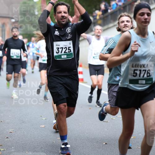05.10.2025 - 20. swb-Marathon Bremen Michael Strokosch http://msf.ph/oto/9221036 05.10.2025 12:52:11 Laufen 4524, 07919, 3725, 02, 5176, 4665 meine-sportfotos.de