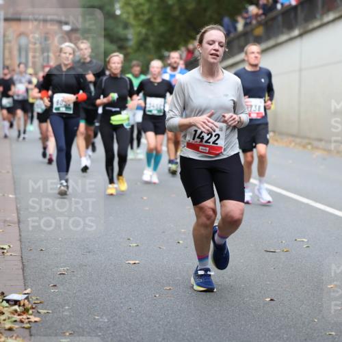 05.10.2025 - 20. swb-Marathon Bremen Michael Strokosch http://msf.ph/oto/9221050 05.10.2025 12:52:14 Laufen 1422, 7738 meine-sportfotos.de
