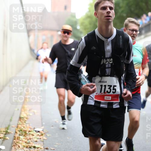 05.10.2025 - 20. swb-Marathon Bremen Michael Strokosch http://msf.ph/oto/9221150 05.10.2025 12:52:48 Laufen 1135, 24 meine-sportfotos.de