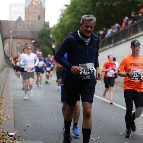 05.10.2025 - 20. swb-Marathon Bremen Michael Strokosch http://msf.ph/oto/9221169 05.10.2025 12:52:56 Laufen 2445, 150, 7167 meine-sportfotos.de