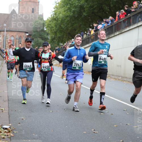 05.10.2025 - 20. swb-Marathon Bremen Michael Strokosch http://msf.ph/oto/9221202 05.10.2025 12:53:08 Laufen 5549, 3947, 4458, 8480, 3772 meine-sportfotos.de